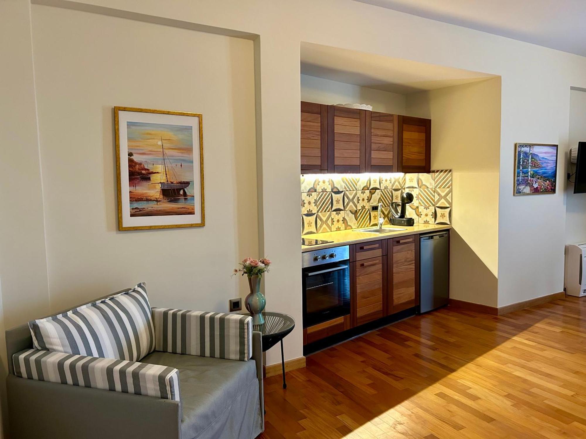 Golden Moments Luxury Stone Villas B Mesaria Esterno foto