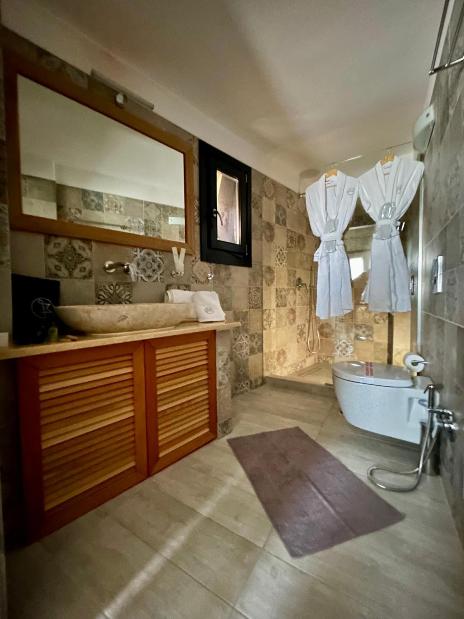 Golden Moments Luxury Stone Villas B Mesaria Esterno foto