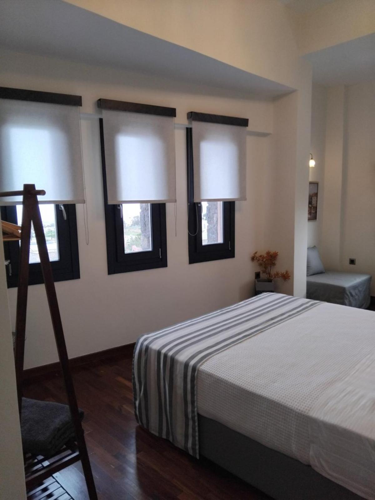 Golden Moments Luxury Stone Villas B Mesaria Esterno foto