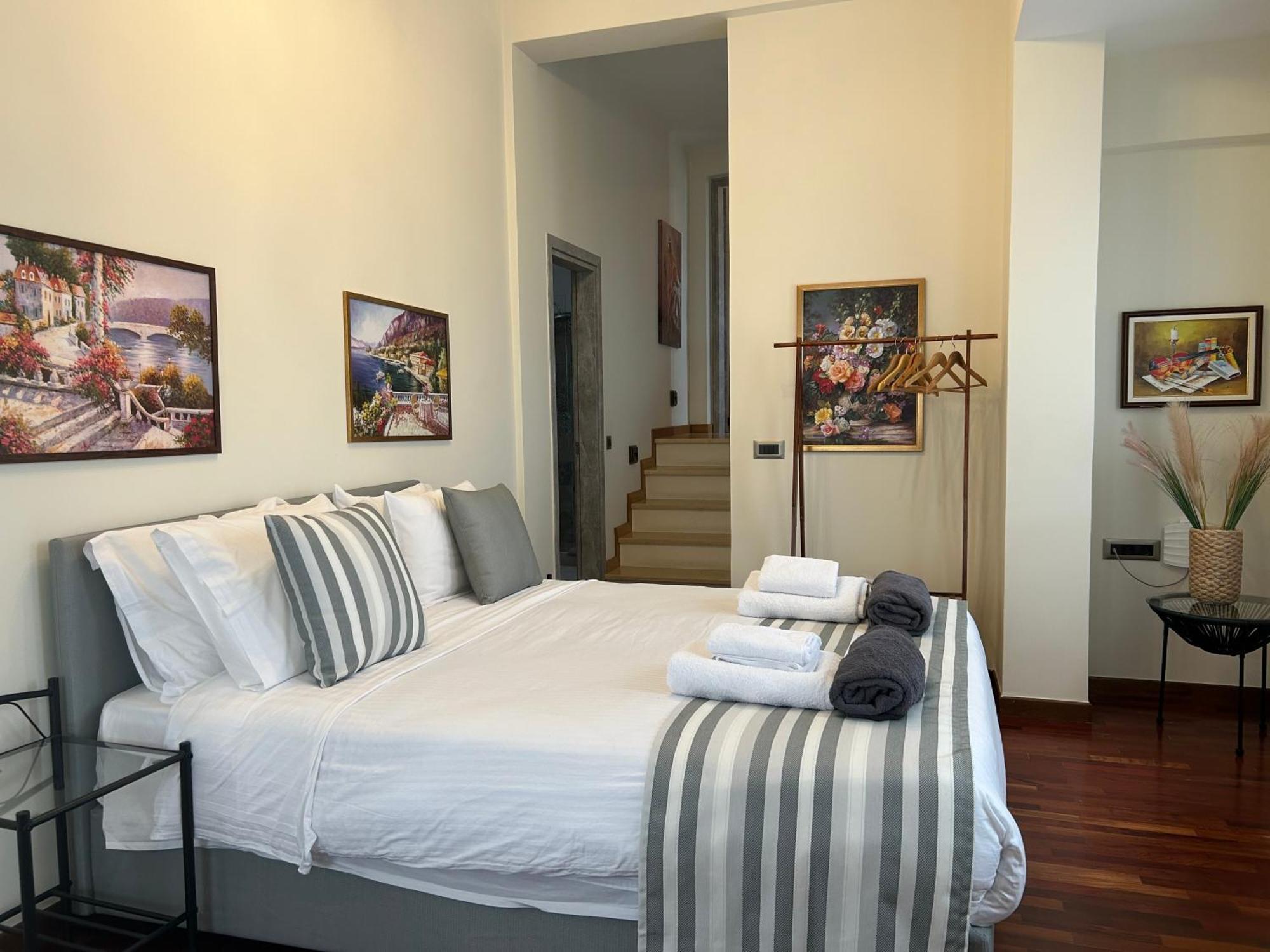 Golden Moments Luxury Stone Villas B Mesaria Esterno foto